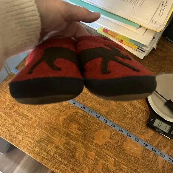 LL Bean Kids' Sweater Fleece Slippers 3-4 Moose Motif Red Black Cozy Cute Warm - Picture 5 of 10